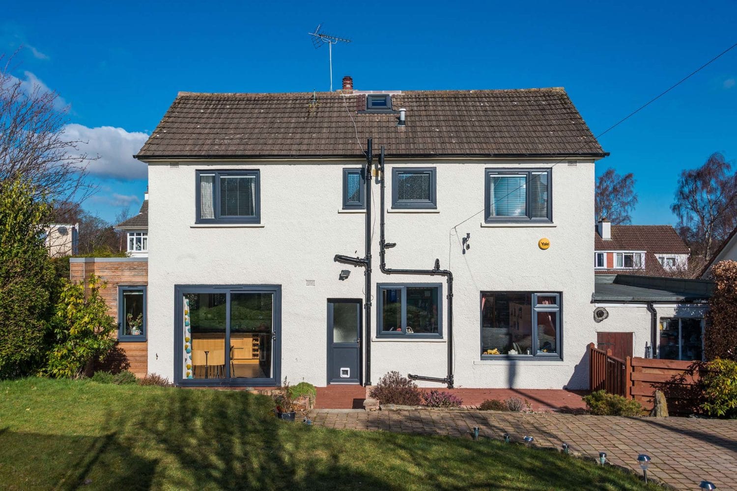 aluminium doors and windows leith