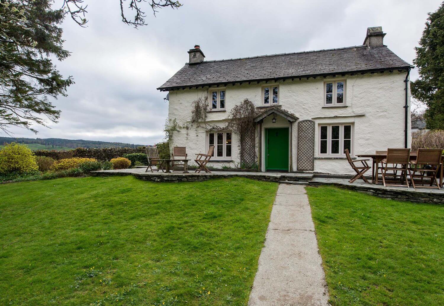 The Lifespan of uPVC vs. Aluminium vs. Timber Windows: An In-Depth Comparison